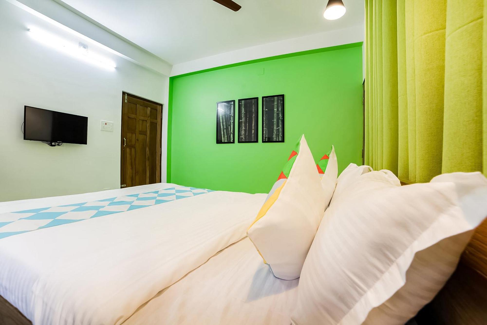 Hotel O Khan Basera Khandagiri Buitenkant foto